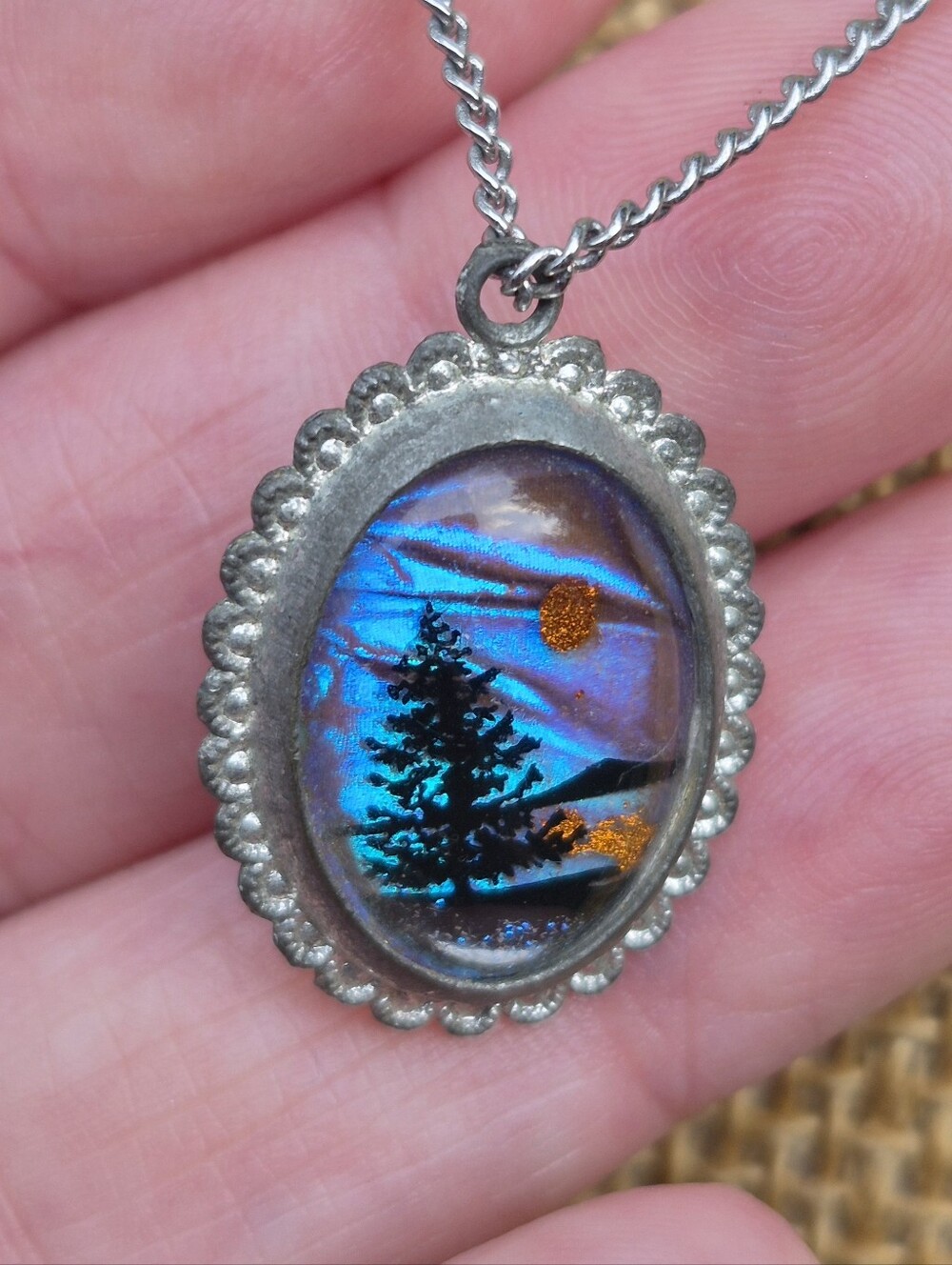 Vintage Morpho Butterfly Reversible Mountain Beach Sunset Pendant Necklace 18" - Picture 2 of 8